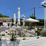 Agnadi Apartment Achladies (Skiathos)