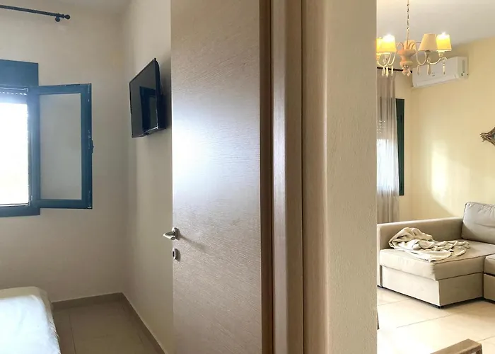 Agnadi * Achladies (Skiathos)