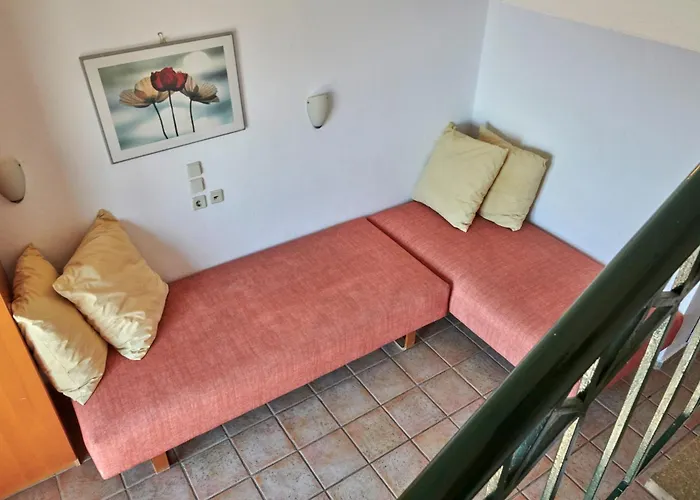 Agnadi Lägenhet Achladies (Skiathos)