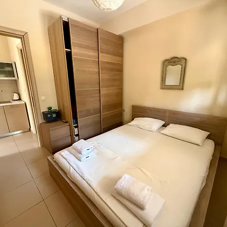 Agnadi * Achladies (Skiathos)