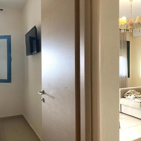 Agnadi * Achladies (Skiathos)