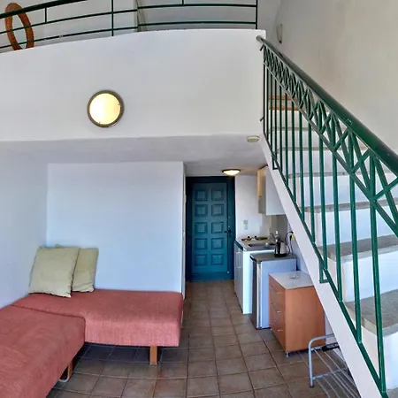 Agnadi Lägenhet Achladies (Skiathos)